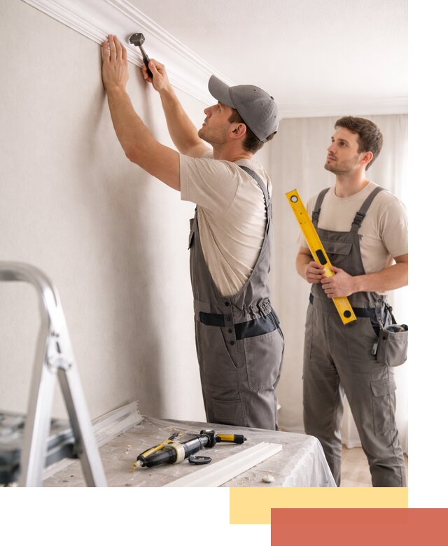 Монтаж потолочного плинтуса в Холмске качественно и быстро