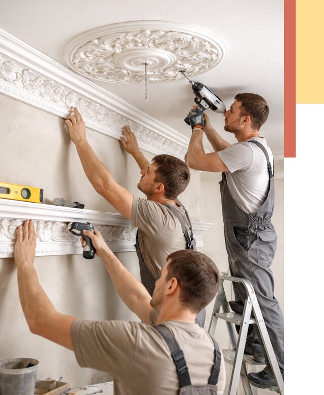 Монтаж лепнины на потолок в Холмске от 3287 руб. быстро и недорого | ОТДЕЛОЧНИК-Хлм